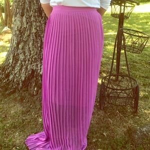 Pink Pleated Maxi Skirt